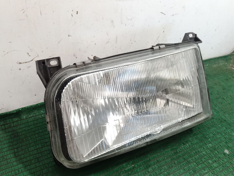 Recambio de faro izquierdo para volkswagen passat variant (315) cl referencia OEM IAM   