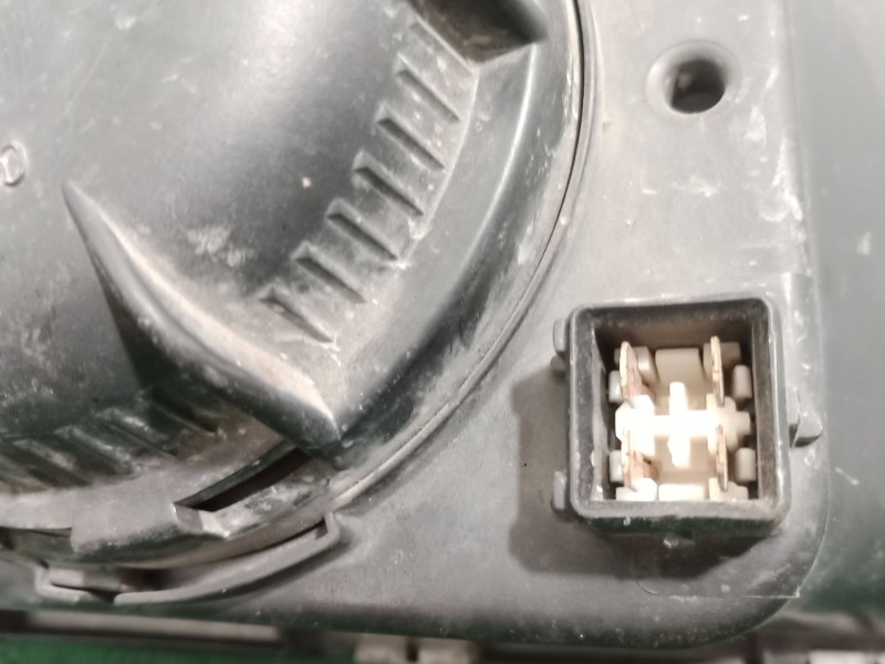 Recambio de faro izquierdo para volkswagen passat variant (315) cl referencia OEM IAM   