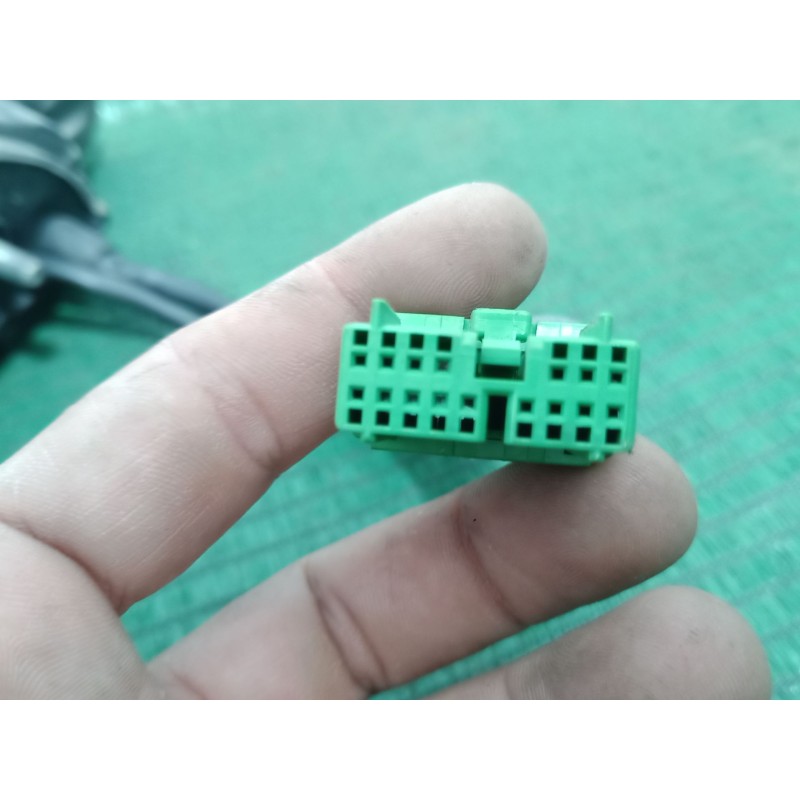 Recambio de retrovisor derecho para volvo v70 ii (285) 2.4 t referencia OEM IAM   