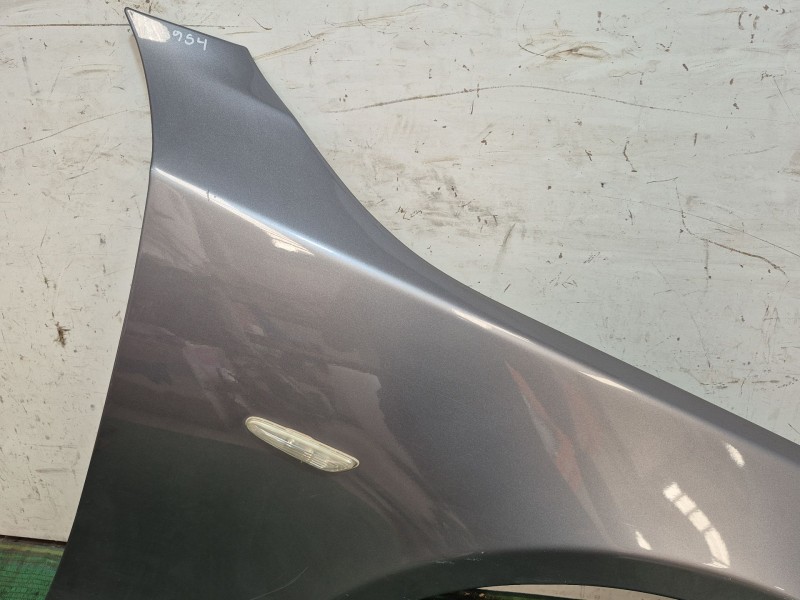 Recambio de aleta delantera derecha para bmw 5 touring (e61) 520 d referencia OEM IAM   