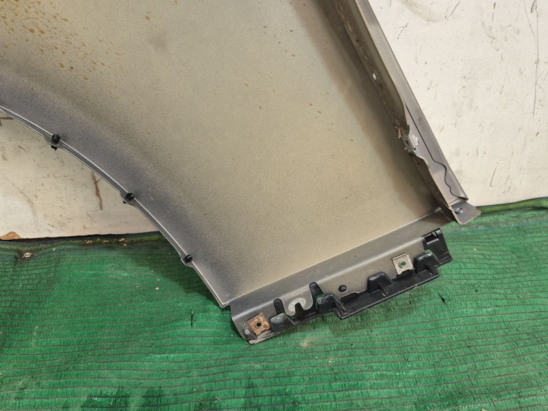 Recambio de aleta delantera derecha para bmw 5 touring (e61) 520 d referencia OEM IAM   