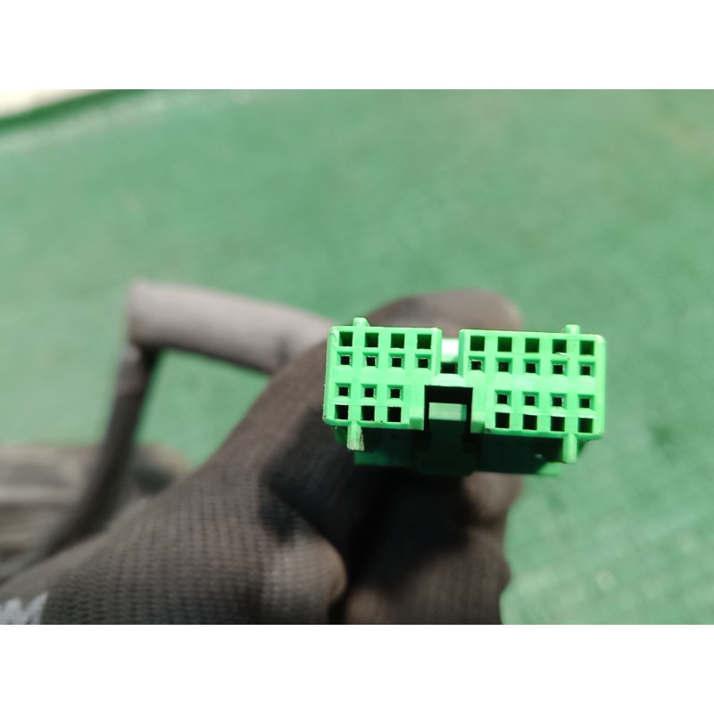 Recambio de retrovisor izquierdo para volvo v70 ii (285) 2.4 t referencia OEM IAM   