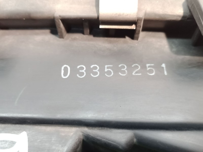 Recambio de faro izquierdo para volvo v70 ii (285) 2.4 t referencia OEM IAM   