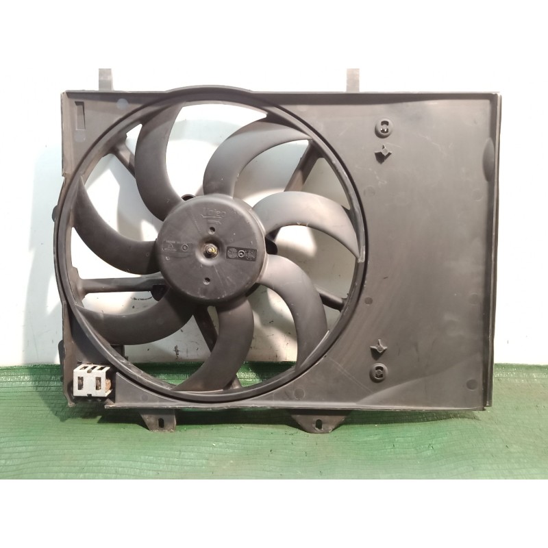 Recambio de electroventilador para citroën c4 cactus 1.2 thp 110 referencia OEM IAM   