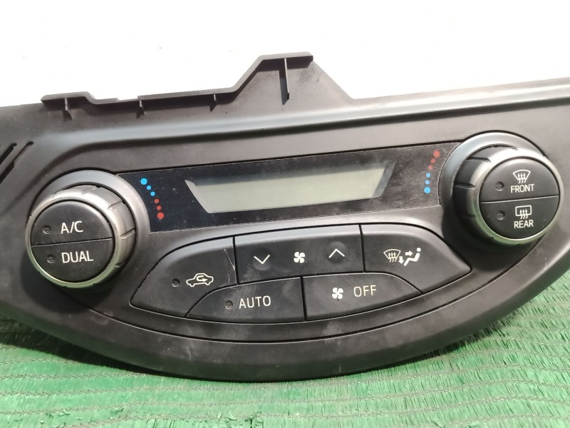 Recambio de mando climatizador para toyota yaris (_p1_) 1.5 (ncp13_) referencia OEM IAM   