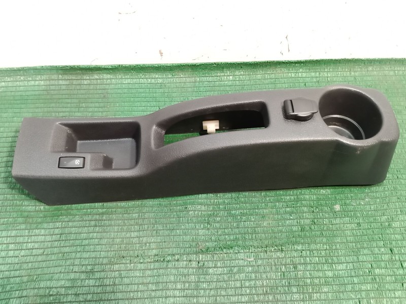 Recambio de moldura interior para dacia sandero ii tce 90 (b8m1, b8ma) referencia OEM IAM 363152593R 363152593R 363152593R