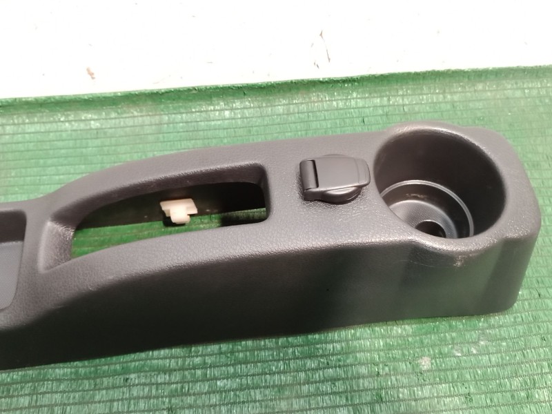 Recambio de moldura interior para dacia sandero ii tce 90 (b8m1, b8ma) referencia OEM IAM 363152593R 363152593R 363152593R