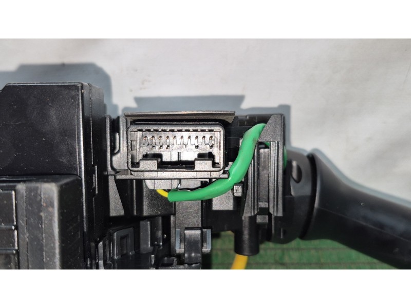 Recambio de mando multifuncion para toyota yaris (_p13_) 1.5 hybrid (nhp130_) referencia OEM IAM   