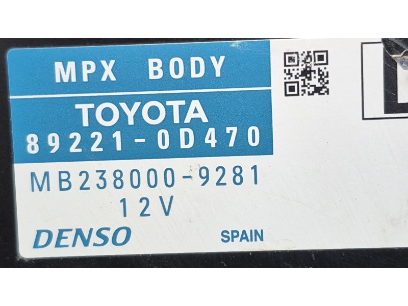Recambio de caja reles / fusibles para toyota yaris (_p13_) 1.5 hybrid (nhp130_) referencia OEM IAM   