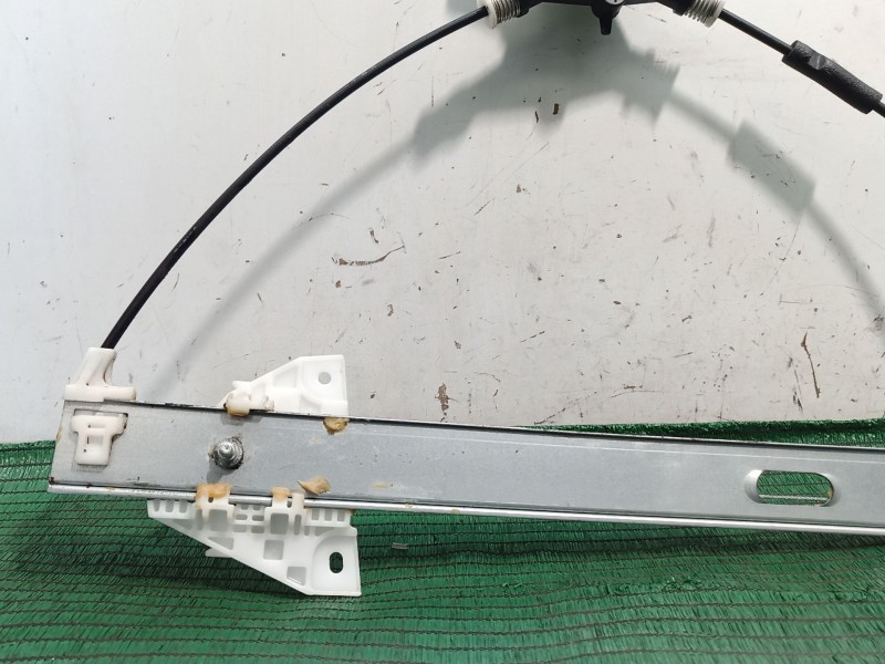 Recambio de elevalunas delantero derecho para mazda 3 (bl) 1.6 mzr (bl14) referencia OEM IAM   