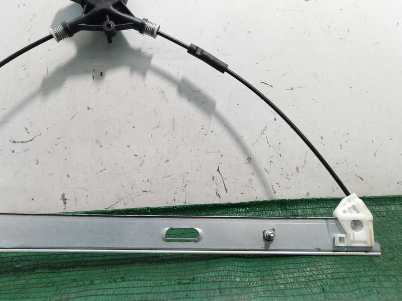Recambio de elevalunas delantero derecho para mazda 3 (bl) 1.6 mzr (bl14) referencia OEM IAM   
