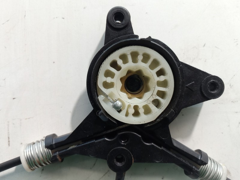 Recambio de elevalunas trasero izquierdo para mazda 3 (bl) 1.6 mzr (bl14) referencia OEM IAM   