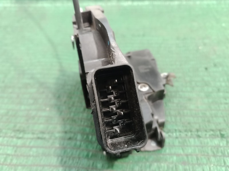 Recambio de cerradura puerta trasera izquierda para mazda 3 (bl) 1.6 mzr (bl14) referencia OEM IAM   