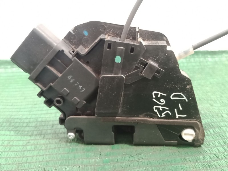 Recambio de cerradura puerta trasera derecha para mazda 3 (bl) 1.6 mzr (bl14) referencia OEM IAM   