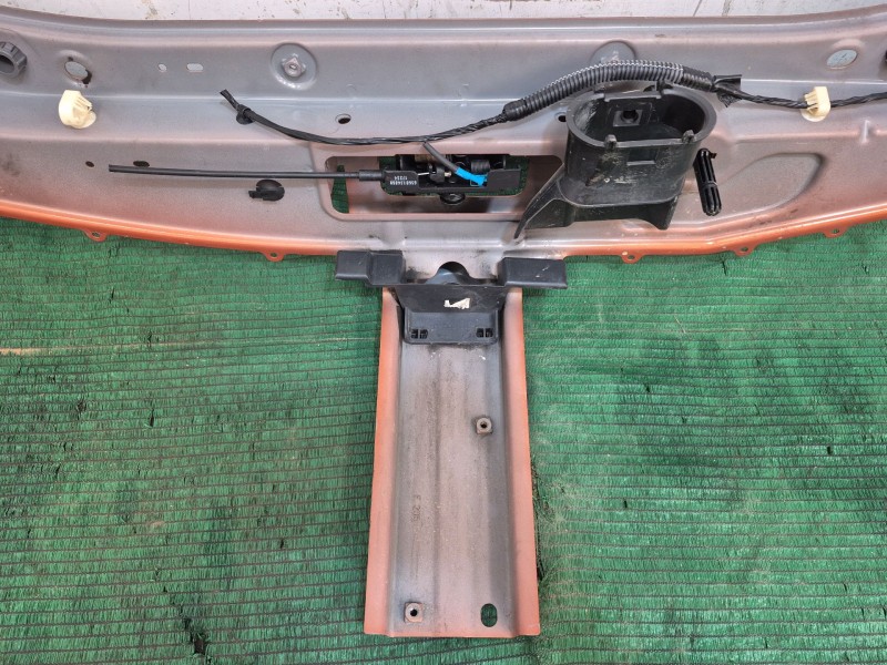 Recambio de travesaño superior para dacia sandero ii tce 90 (b8m1, b8ma) referencia OEM IAM   