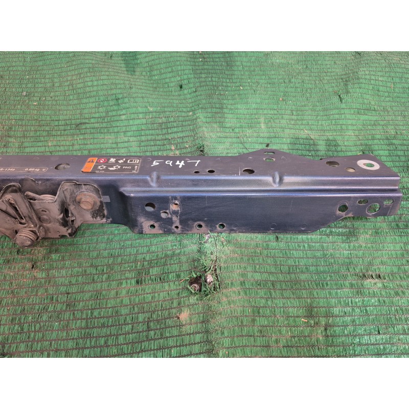 Recambio de travesaño superior para opel astra j (p10) 1.4 (68) referencia OEM IAM   