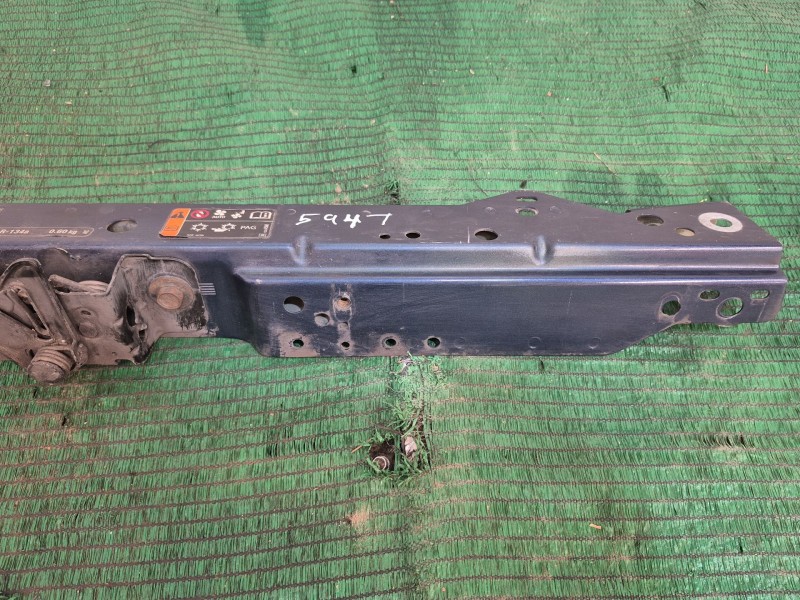 Recambio de travesaño superior para opel astra j (p10) 1.4 (68) referencia OEM IAM   