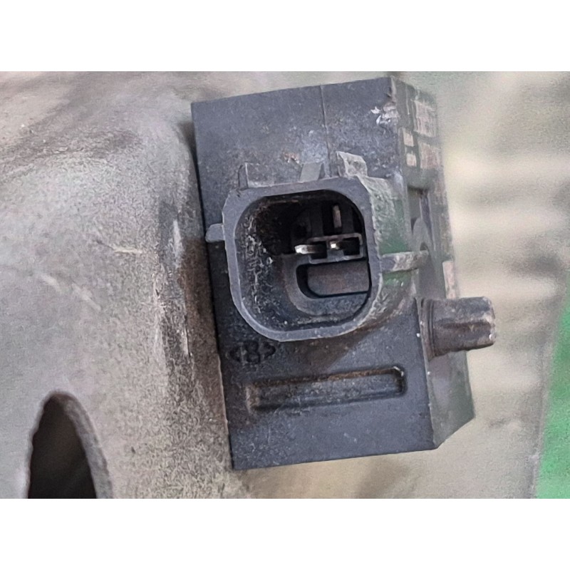 Recambio de travesaño superior para opel astra j (p10) 1.4 (68) referencia OEM IAM   