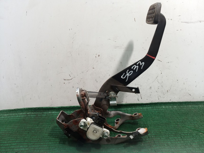 Recambio de pedal freno para toyota yaris (_p13_) 1.5 hybrid (nhp130_) referencia OEM IAM   