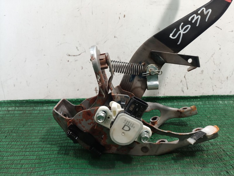 Recambio de pedal freno para toyota yaris (_p13_) 1.5 hybrid (nhp130_) referencia OEM IAM   