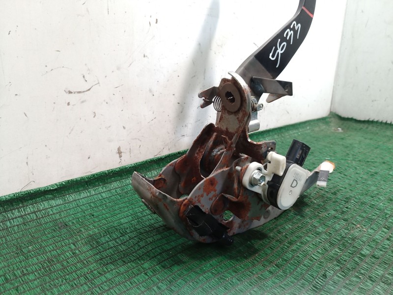 Recambio de pedal freno para toyota yaris (_p13_) 1.5 hybrid (nhp130_) referencia OEM IAM   
