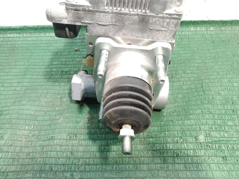 Recambio de abs para toyota yaris (_p13_) 1.5 hybrid (nhp130_) referencia OEM IAM 4721052370 4721052370 4721052370