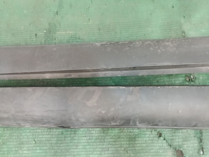 Recambio de faldon lateral para citroën c4 cactus 1.2 thp 110 referencia OEM IAM   