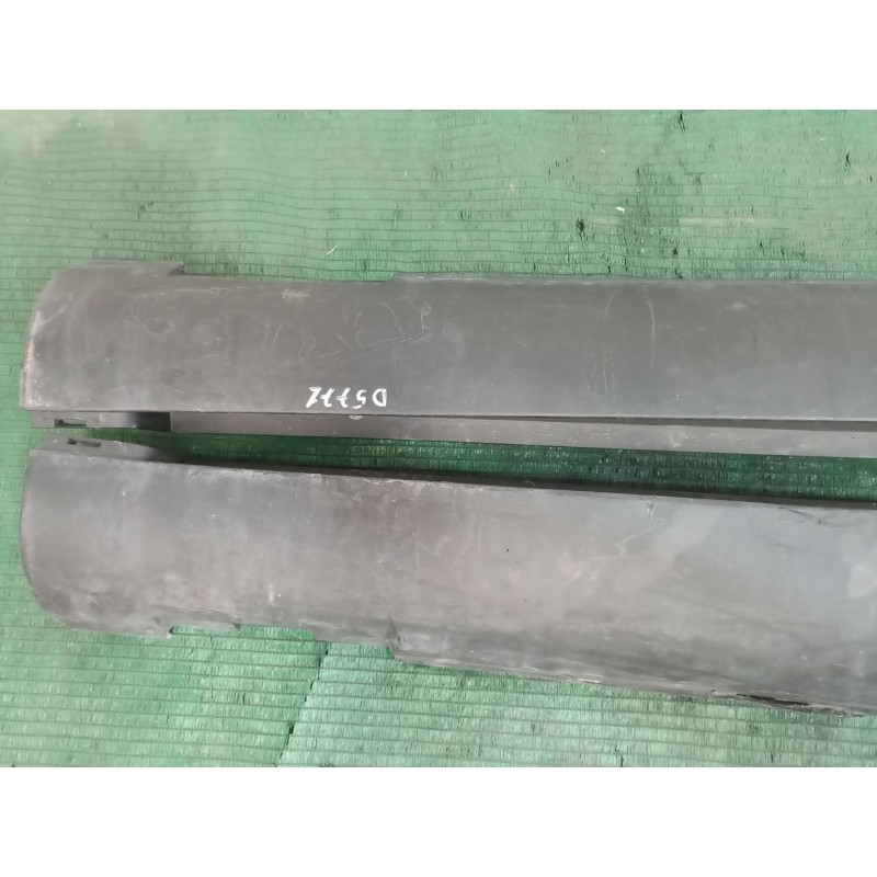 Recambio de faldon lateral para citroën c4 cactus 1.2 thp 110 referencia OEM IAM   