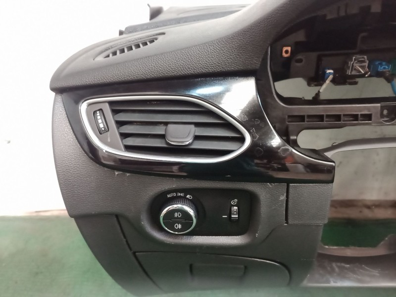 Recambio de salpicadero para opel astra k (b16) 1.6 cdti (68) referencia OEM IAM   