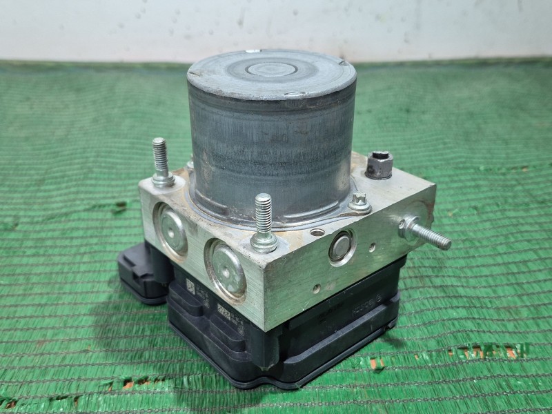 Recambio de abs para citroën c4 cactus 1.2 thp 110 referencia OEM IAM   