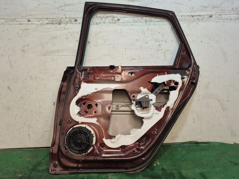 Recambio de puerta trasera derecha para nissan qashqai i (j10, nj10) 2.0 dci referencia OEM IAM   