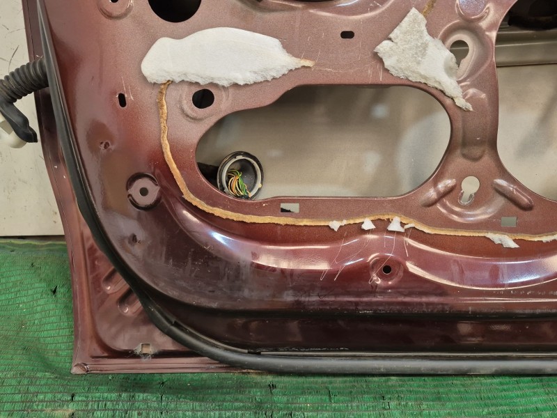 Recambio de puerta delantera derecha para audi a3 (8p1) 1.6 tdi referencia OEM IAM   