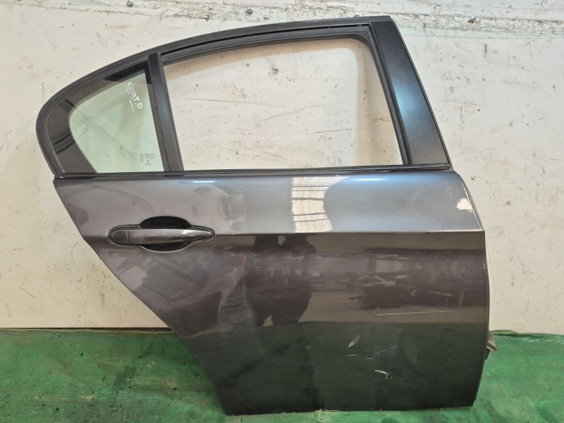 Recambio de puerta trasera derecha para bmw 3 (e90) 320 d referencia OEM IAM   