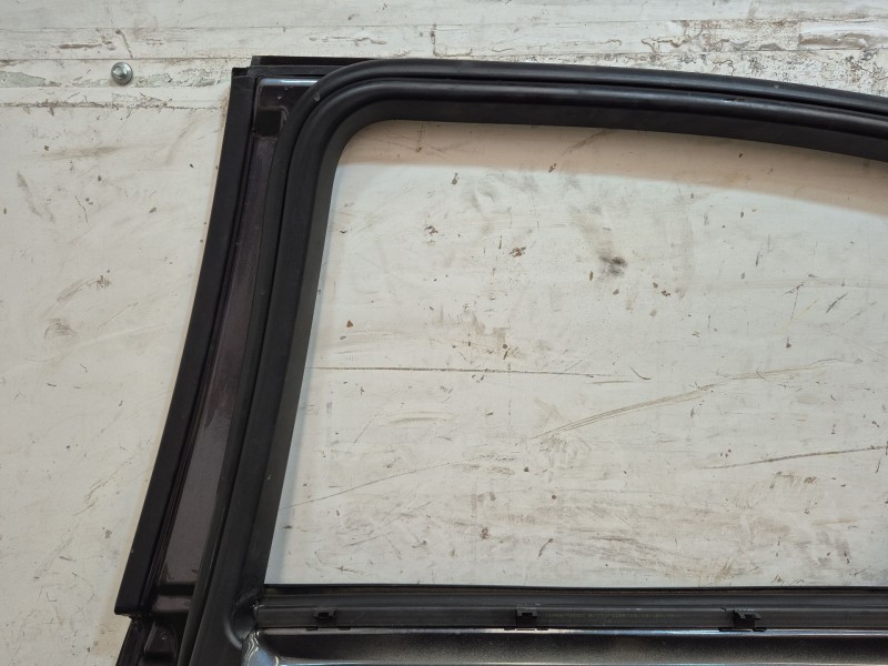 Recambio de puerta trasera derecha para bmw 3 (e90) 320 d referencia OEM IAM   