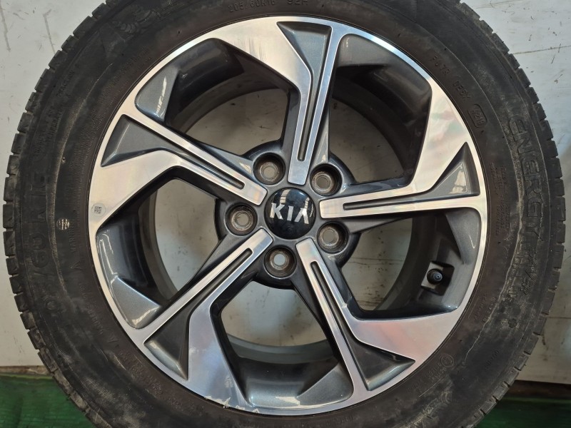 Recambio de juego llantas para kia xceed (cd) 1.0 t-gdi referencia OEM IAM   