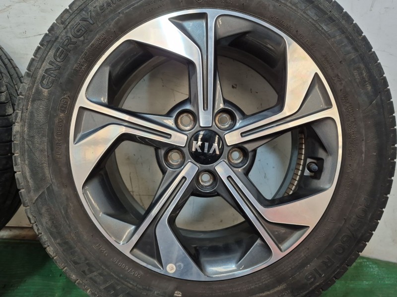 Recambio de juego llantas para kia xceed (cd) 1.0 t-gdi referencia OEM IAM   