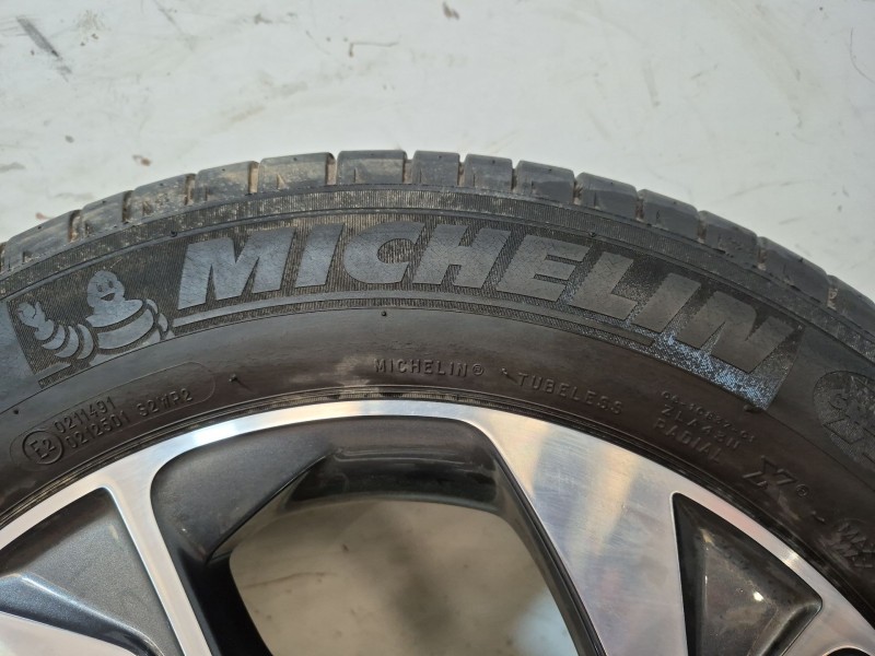 Recambio de juego llantas para kia xceed (cd) 1.0 t-gdi referencia OEM IAM   