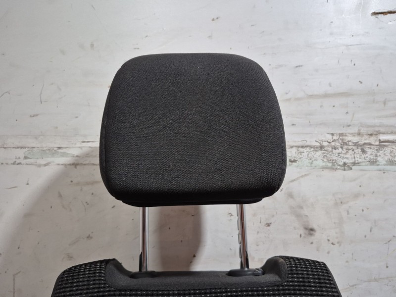 Recambio de asientos delanteros para peugeot 5008 (0u_, 0e_) 1.6 hdi referencia OEM IAM   