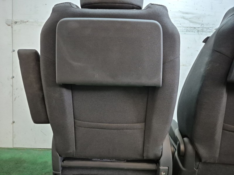 Recambio de asientos delanteros para peugeot 5008 (0u_, 0e_) 1.6 hdi referencia OEM IAM   