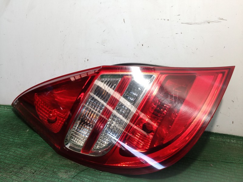 Recambio de piloto trasero izquierdo para hyundai i30 (fd) 1.6 crdi referencia OEM IAM   