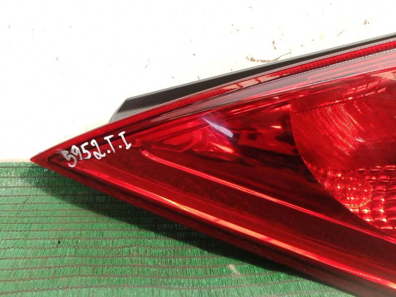 Recambio de piloto trasero izquierdo para hyundai i30 (fd) 1.6 crdi referencia OEM IAM   