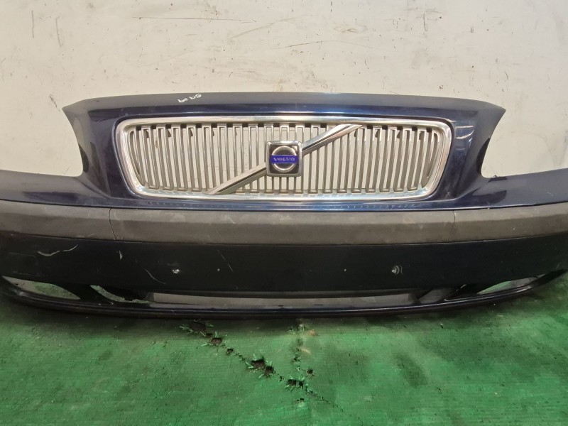 Recambio de paragolpes delantero para volvo v70 ii (285) 2.4 t referencia OEM IAM   
