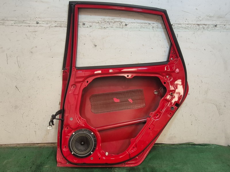 Recambio de puerta trasera derecha para hyundai i30 (fd) 1.6 crdi referencia OEM IAM   