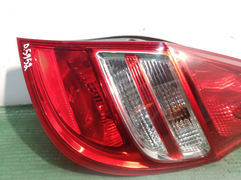 Recambio de piloto trasero derecho para hyundai i30 (fd) 1.6 crdi referencia OEM IAM   