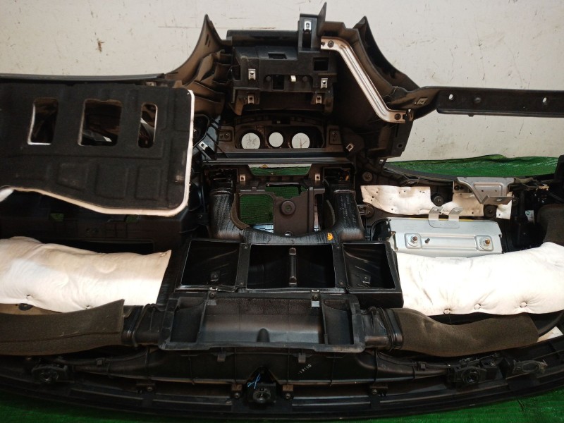 Recambio de salpicadero para hyundai i30 (fd) 1.6 crdi referencia OEM IAM   