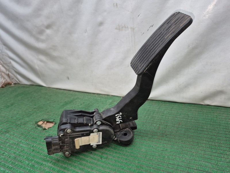Recambio de pedal acelerador para hyundai i30 (fd) 1.6 crdi referencia OEM IAM   
