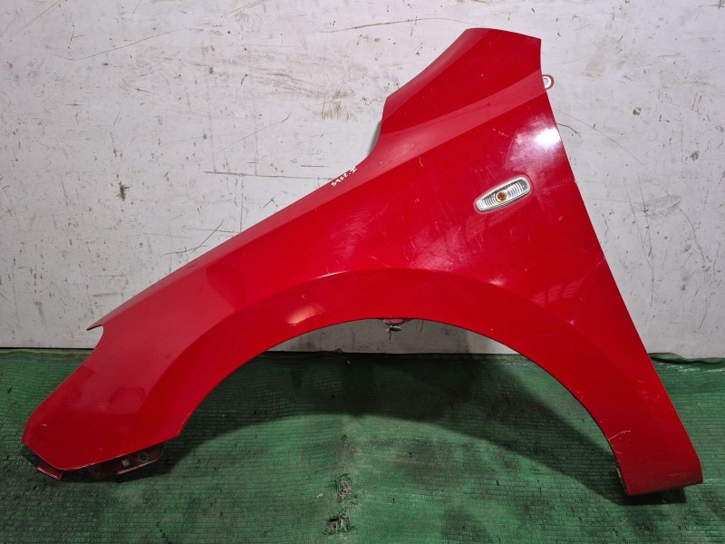 Recambio de aleta delantera izquierda para hyundai i30 (fd) 1.6 crdi referencia OEM IAM   