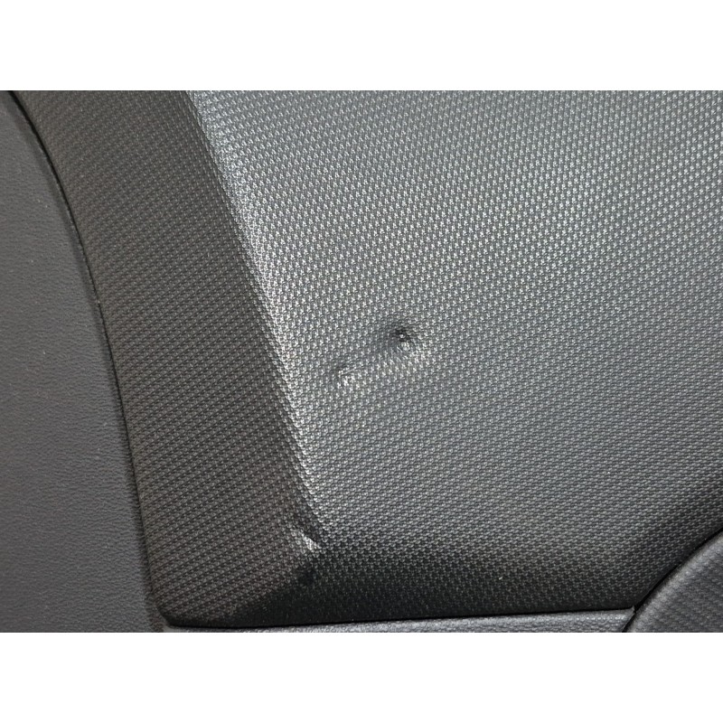 Recambio de guarnecido puerta delantera derecha para hyundai i30 (fd) 1.6 crdi referencia OEM IAM   