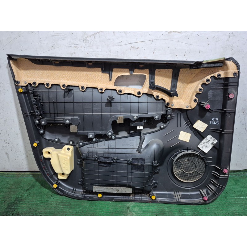 Recambio de guarnecido puerta delantera derecha para hyundai i30 (fd) 1.6 crdi referencia OEM IAM   