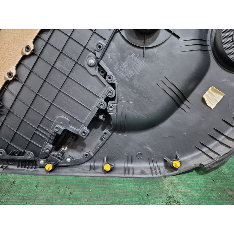 Recambio de guarnecido puerta trasera derecha para hyundai i30 (fd) 1.6 crdi referencia OEM IAM   